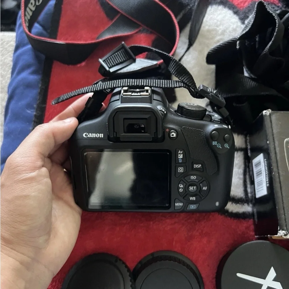 LIKE NEW CANON DIGITAL CAMERA KIT-EOS REBEL T5 EOS 1200D W/ FILTERS, LENS, ETC.